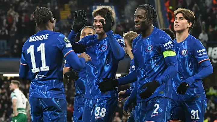 Chelsea quiere la Conference para sellar su regreso a la élite